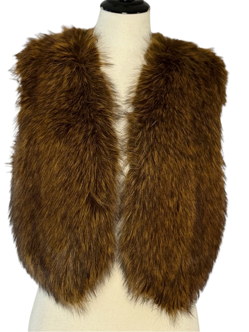 NWT Azalea Wang Brown Faux Fur Vest Size M Cozy Open Front Soft Plush